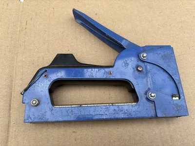 Arrow Pat No 3229882 Schwerlast Handtacker, Tacker