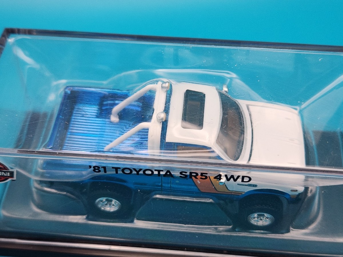 Hot Wheels 2025 RLC Exclusive '81 Toyota SR5 4WD Spectraflame Blue