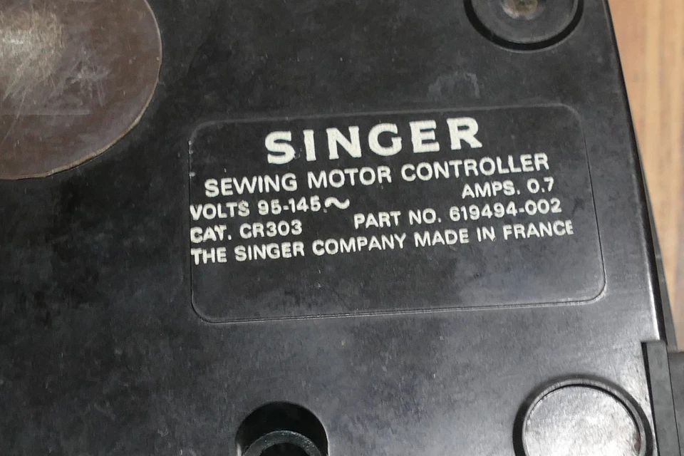 Singer 619494-002 Sewing Machine Foot Pedal Controller 3 Prong CR303 - Works - Image 3 of 4