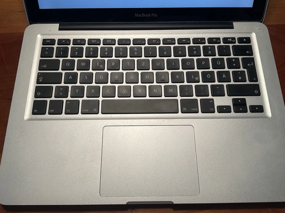 Apple MacBook Pro 13 Zoll Mitte 2012 - Bild 2 von 4