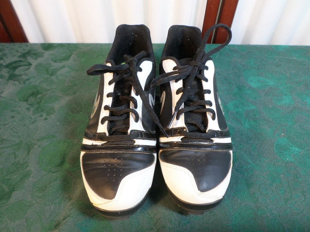 nike color changing cleats