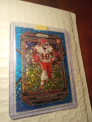 #352 Isiah Pacheco Rookie 2022 Prizm Blue Sparkle Rookie Card #352 #'54/96