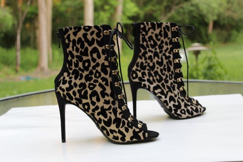 "Ann Michelles" Gr. 8 Stiefeletten Peeptoe Bootie Dance 4,5" Stilettoabsatz, Neu