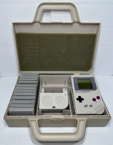 Genuine Nintendo Game Boy Console w/ 12 Games Storage Case & Extras 👀 Look - Picture 2 of 20