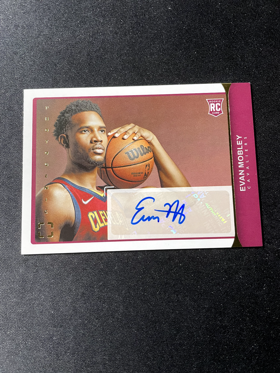 Evan Mobley RC Auto panini