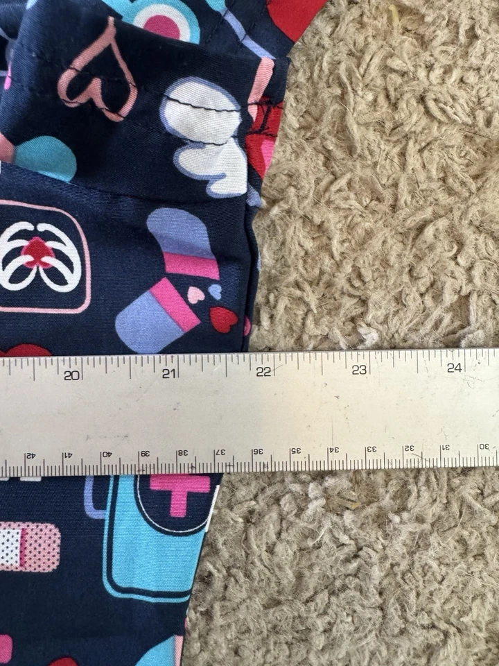 Women’s Koi Basics Nurses Scrubs Top Size L Supplies - Image 4 of 4