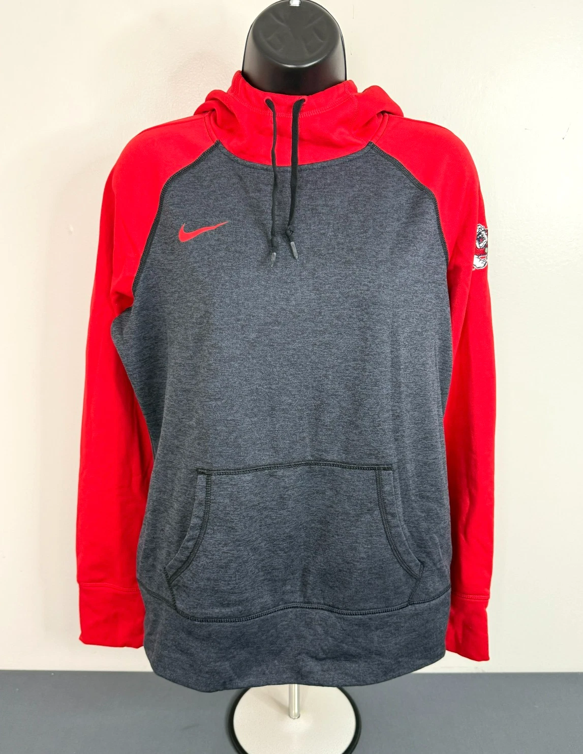 Nike Men's Fresno State Bulldogs Pullover Hoodie Sweatshirt Therma-Fit Medium