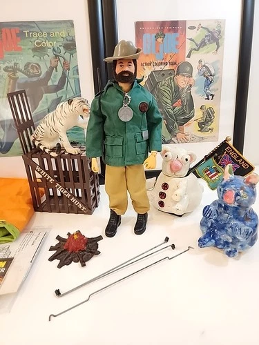 Vintage Gijoe Adventure Team White Tiger Hunt Set 1970s Hasbro Original KFG JOE