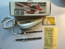 Vintage Hamilton Beach Electric Knife 275W 2 Blades Box Manual Carving Slicer