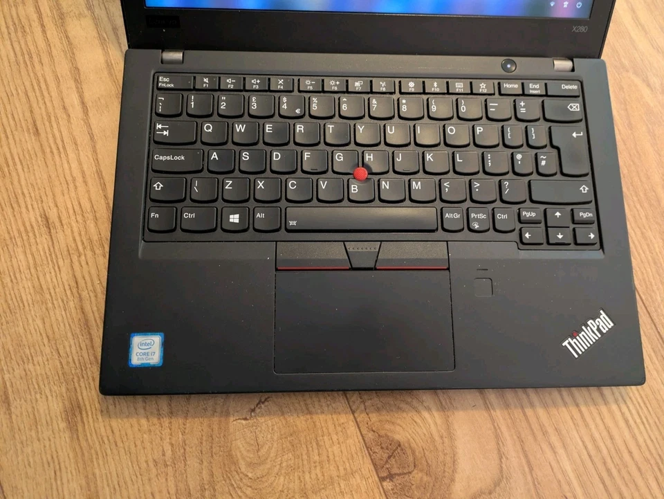 Lenovo ThinkPad X280 · i7-8550U · 16GB · 256GB, photo 2 of 5
