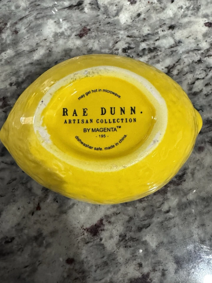 Juego de 2 cuencos pequeños con cuchara Rae Dunn en forma de limón Foto 2 de 3