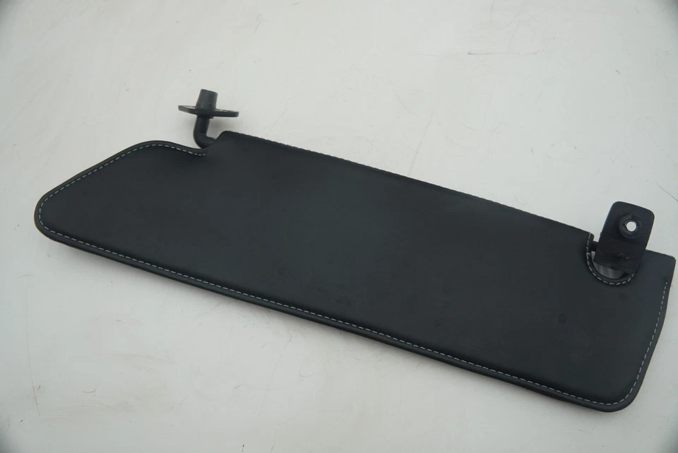 Espejo parasol pasajero derecho negro 65872900 Ferrari 360 Modena 2004 Foto 3 de 4