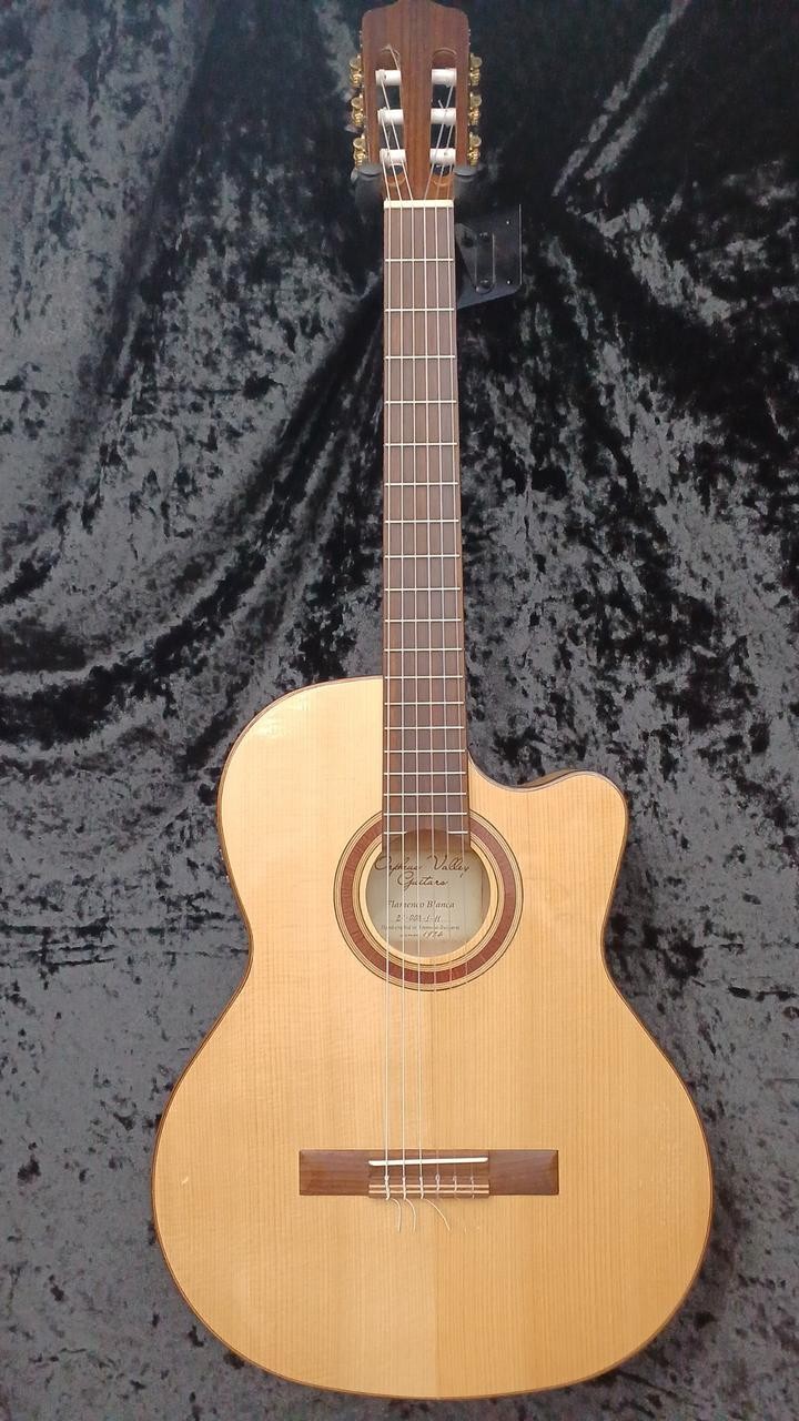 GUITARRAS ORPHEUS VALLEY / Flamenco Blanca (NO250715)