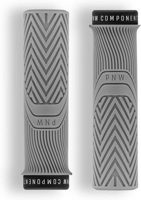 Loam MTB Bike Grips   Lock-On Mountain Bike Handlebar Grips   25A Tacky Rubber  