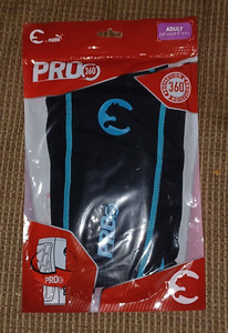 ⚽️ NEW Puma Pro 360 Adult Shin Guards 12+ 5'3"-5'9" Black Soccer Shinguards