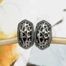 NWOT Kendra Scott Ellie Filigree Stud Earrings Gunmetal Tone
