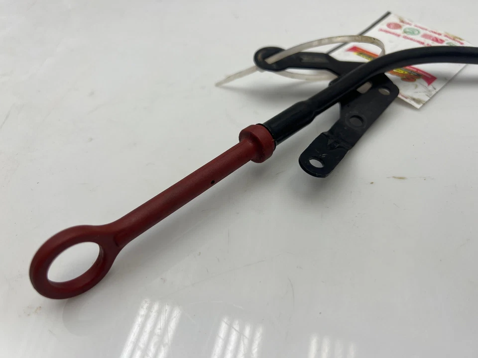 Dodge Dart 2013-2016 1,4 L turbo motor varilla de medición de aceite y tubo OEM Foto 2 de 4