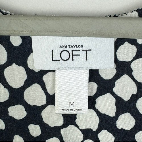 Ann Taylor Loft Dotted Flowy Tie Front Blouse Women's Medium Navy White - Picture 7 of 8
