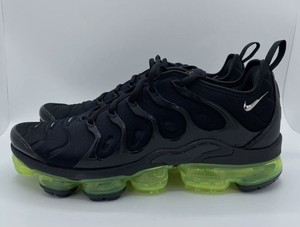 air vapormax plus black volt