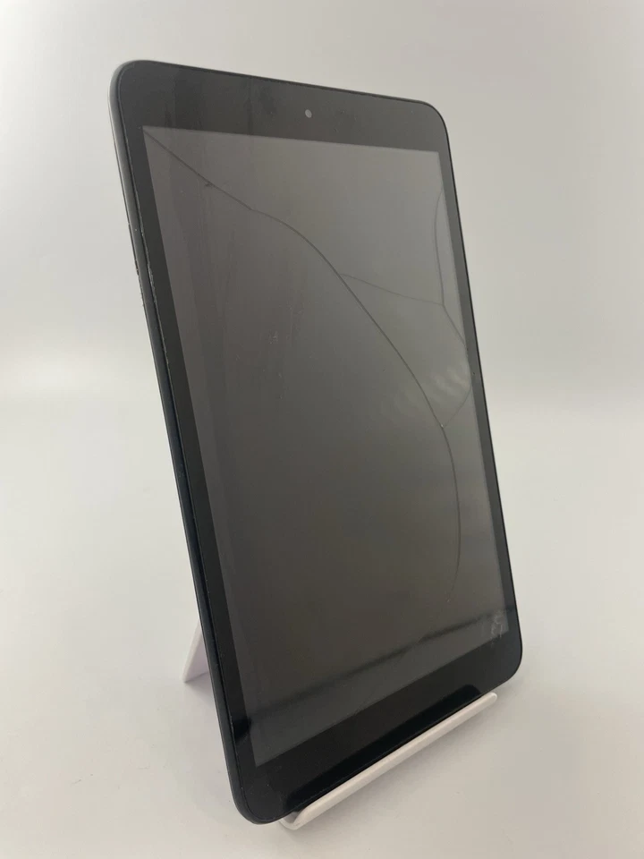 Vodafone Smart Tab 4G Grey 8" Vodafone Network 5MP Android Tablet Cracked - Image 4 of 4