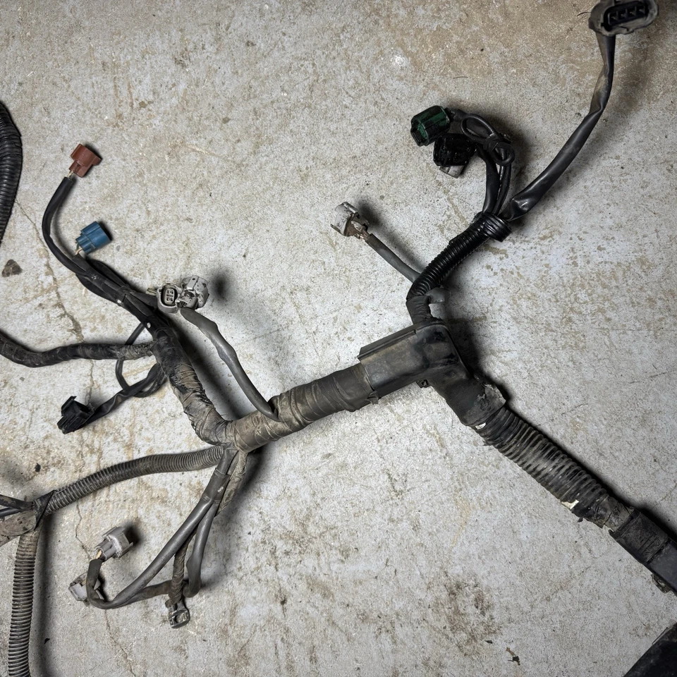 1991 Toyota Pickup 22RE MANUAL MT 2WD OEM Engine Wiring Harness 2.4L - Image 4 of 4