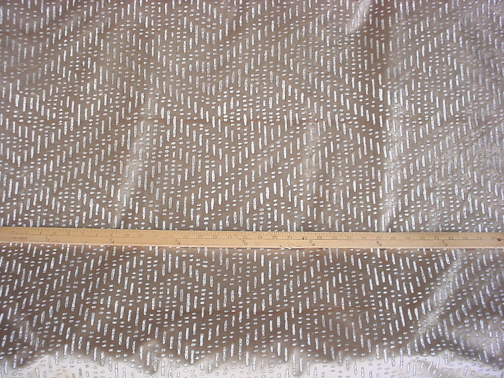 Picture 2 of 4