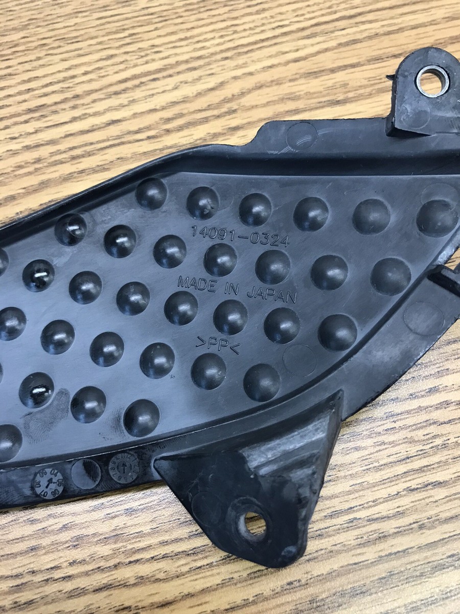 ココ　0324 KAWASAKI NINJA ZX6R 636 2005-2006 KNEE GRIP COVER LEFT PART