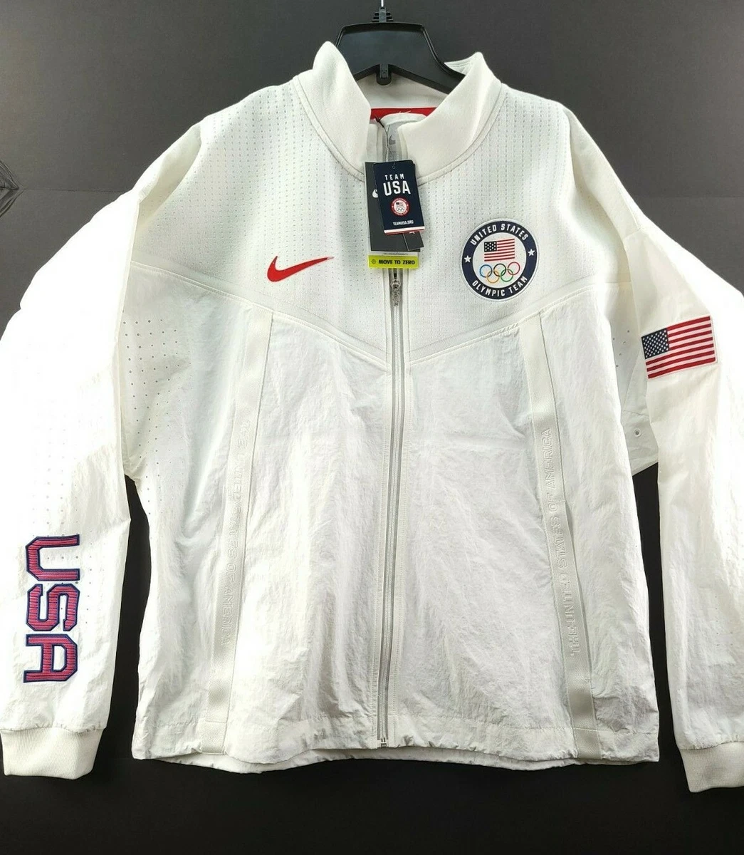  Nike Team USA Windrunner Men's Medal Stand Jacket : Clothing,  Shoes & Jewelry