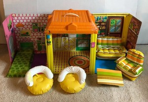 barbie country house