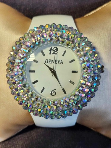 Geneva Ladies Stainless Steele Cuff Wristwatch Quartz White & Rhinestone Bling