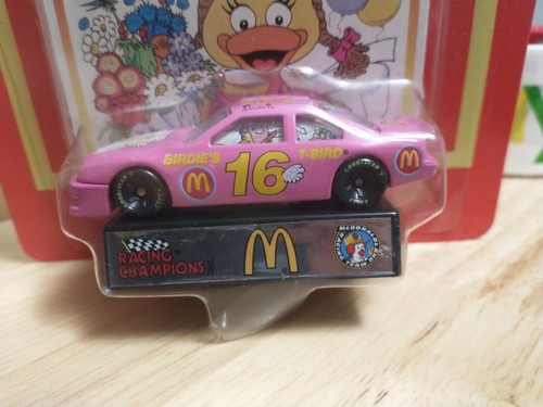 Racing Champions NASCAR 1/64 pressofuso #16 McDonald Land Racing Team Birdie's auto - Foto 2 di 6