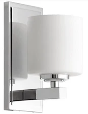 Quorum International 5669-1-14 Chrome Single Light 4-3/4"W Bathroom Sconce
