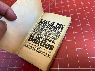 洋書 The true story of Beatles Original 1964 
