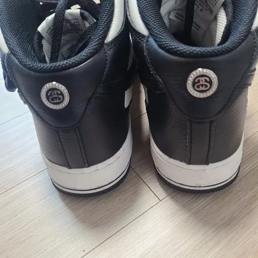 Nike x Stussy Air Force 1 High Black/White Sneakers thumbnail 3