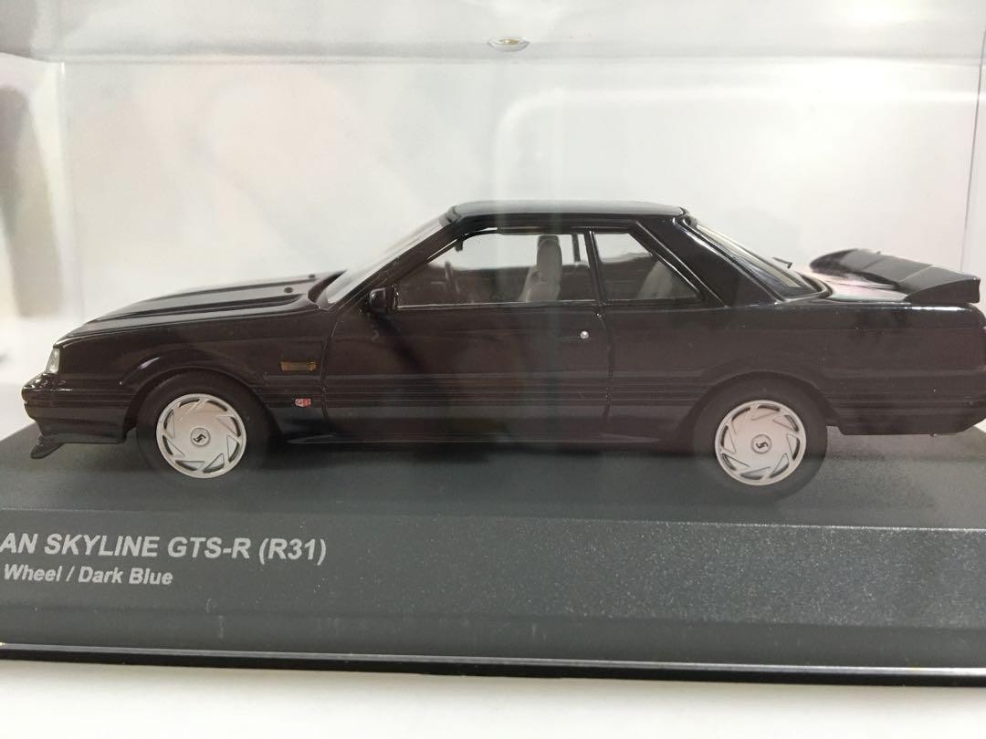 1/ 18　スカイライン GTS-R (R31) Blue Black 1/18 Ignition Model Nissan Skyline GTS-R (R31) (Blue Black