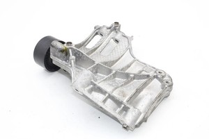 BMW 4 Coupe F32, F82 Klimakompressorhalterung 7585167 3.00 Petrol 33515473