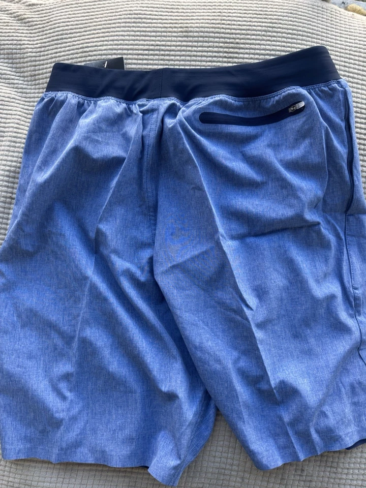 Pantalones cortos Nike Foto 3 de 4