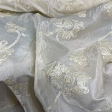 LUXURY Taffeta 3D Ribbon Flowers Floral Fabric Dress Cushions Curtains 60” CREAM