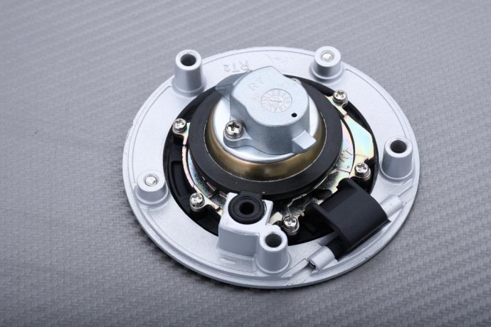 Trappe essence SUZUKI GSX-S 750 2017 2018 2019 2020 2021 bouchon réservoir moto avec clé - 3
