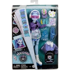 Monster High Fearbook Abbey Bominable Fashion Doll with Jacket, Yearbook, and Ar