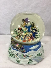 Disney Snowglobe It's a Small World winter Christmas Frosty Holiday 1994 