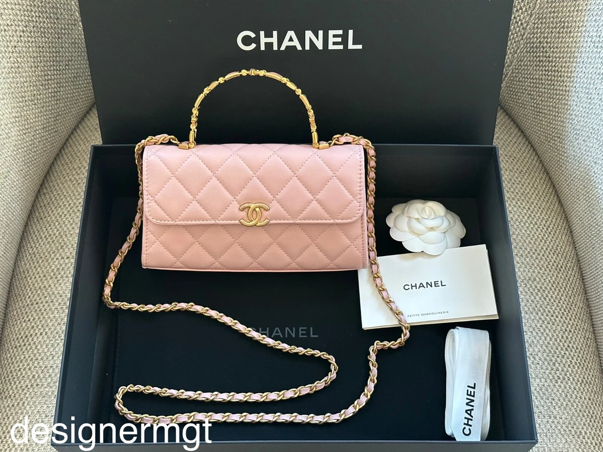 NIB 100%AUTH CHANEL 22B Pink Lambskin Flap Phone Clutch Bag Enamel Jewel  Handle