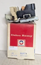 NOS HEADLIGHT SWITCH 1968 CAMARO w/ HIDDEN HEADLIGHT 1995167 D1574