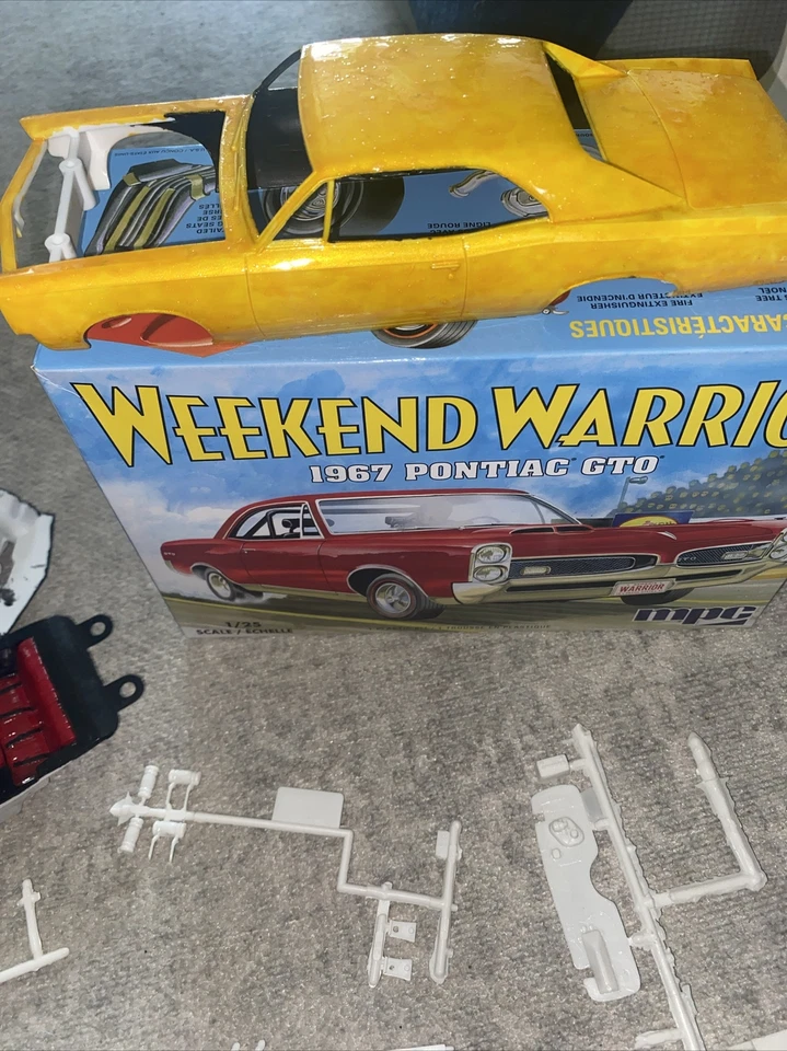 Kit Modelo Skill 3 1967 Pontiac GTO "Weekend Warrior" Kit 3 en 1 Modo Escala 1/25 Foto 2 de 4