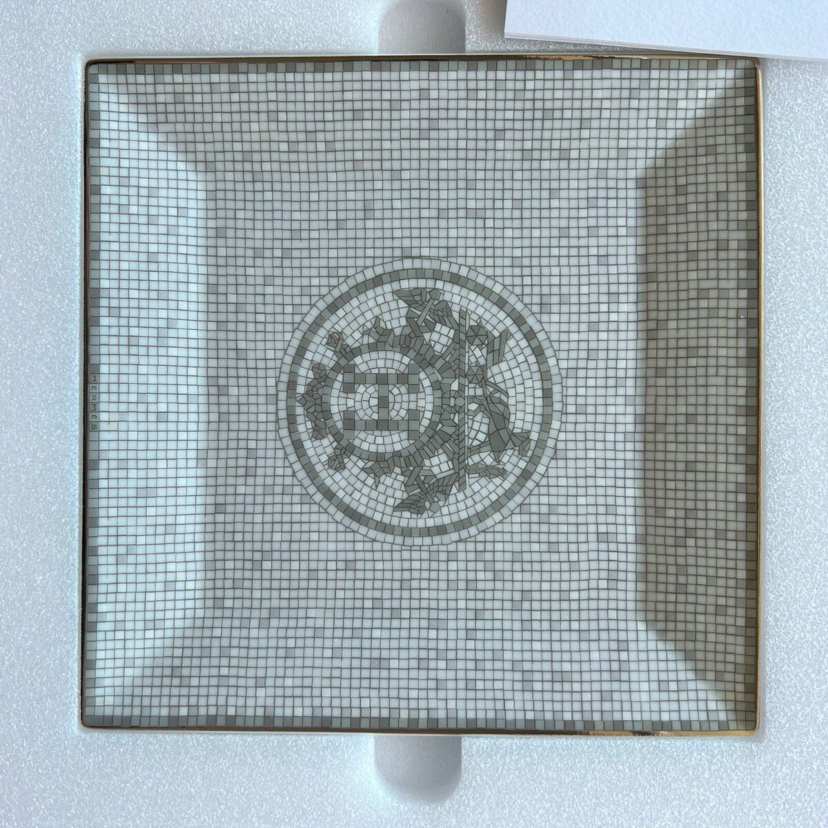 ☆BRAND NEW☆ HERMES Mosaique au 24 platinum square plate | eBay ☆BRAND NEW☆ HERMES Mosaique au 24 platinum square plate | eBay
