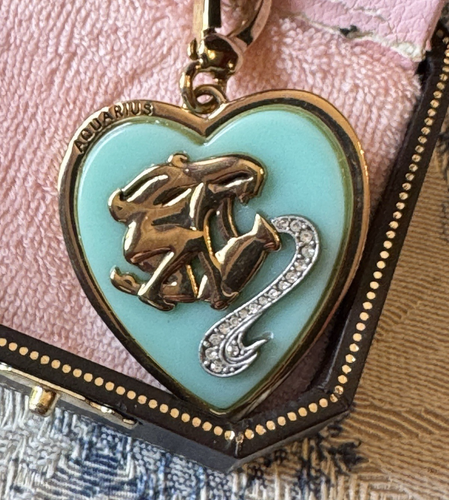 Juicy Couture Aquarius Charm for Bracelet