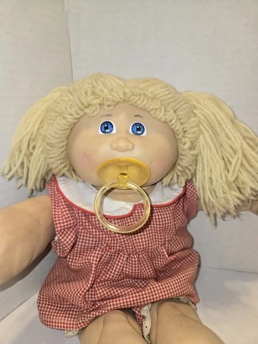 Cabbage Patch Kid Girl Pacifier HM#4 Wheat Hair Blue Eyes Gen 1 1983