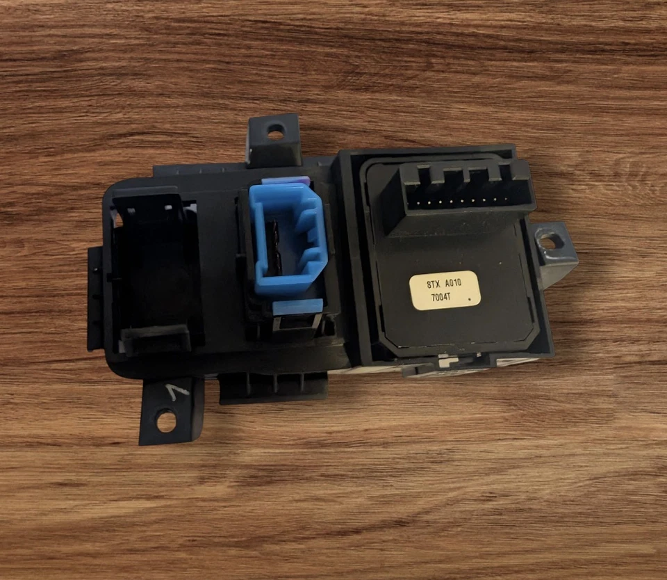 OEM✅07-13 ACURA MDX INTERIOR MIRROR SWITCH WITH POWER FOLDING MIRRORS - Image 2 of 3