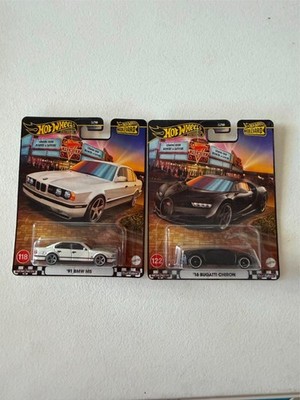 Hot Wheels Premium Boulevard 91 BMW M5 - 16 Bugatti Chiron Lot of 2 AA6