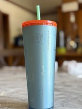Taza emoji azul helado Starbucks 2022 Soft Touch 24 oz Venti Acrylic Cup nueva con etiquetas nueva